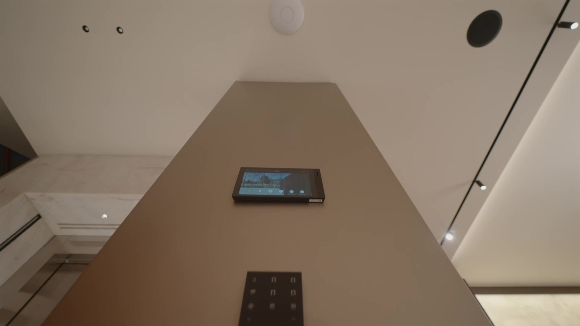 Integrated technology in the SEA SAND interior