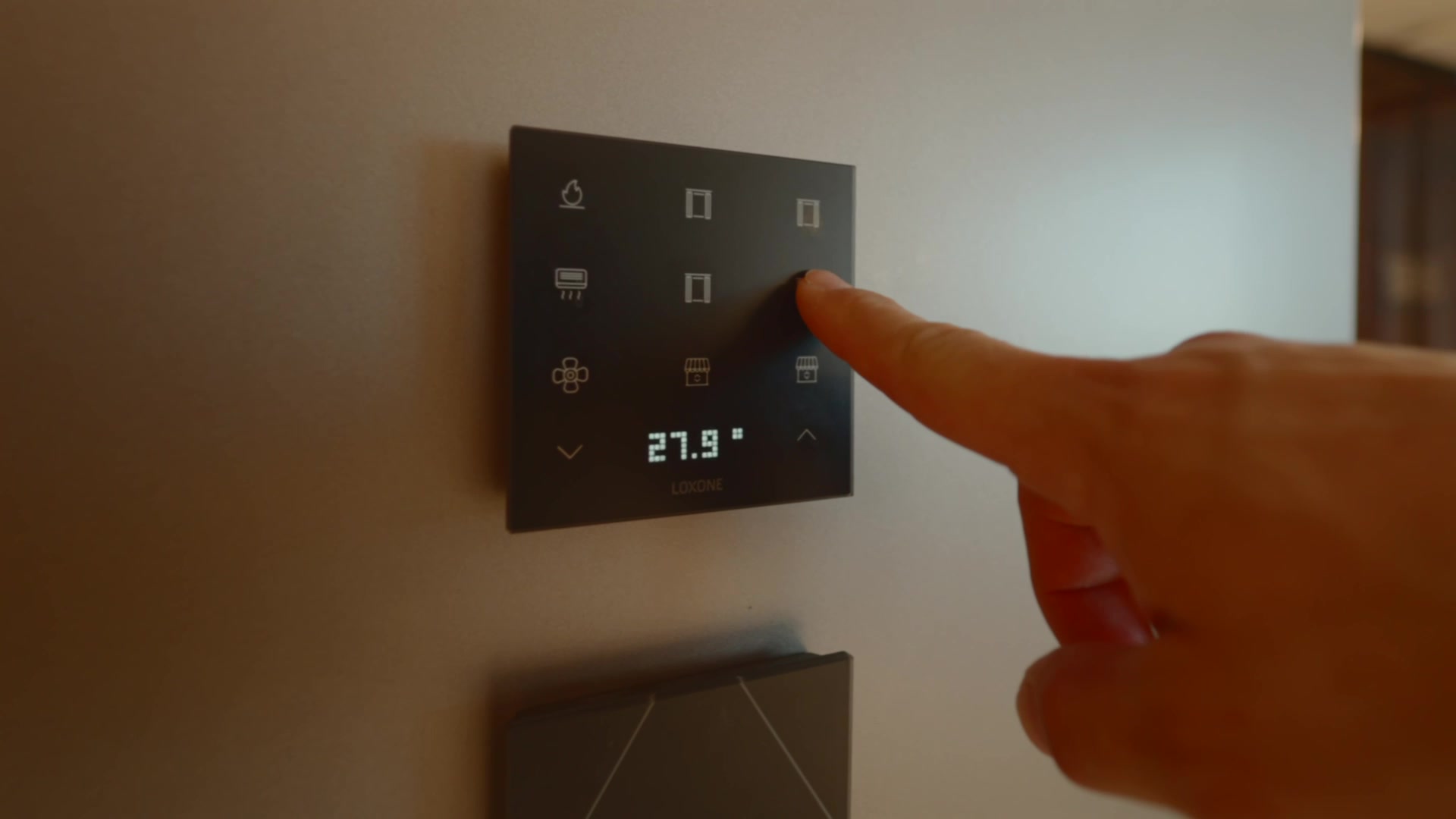 Smart home control interface