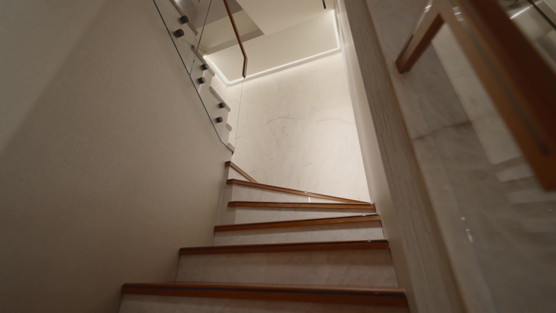 Staircase in the SEA SAND home